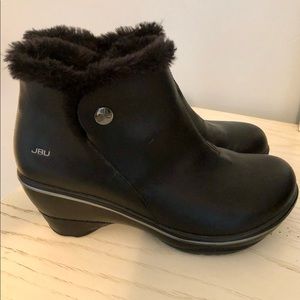 JBU faux fur ankle booties
